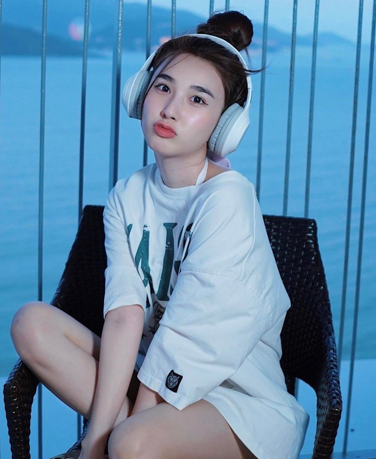 ทันห์ เมียว สาวเวียดนามสุดฮอตและร้อนแรงที่สุดในขณะนี้ 16